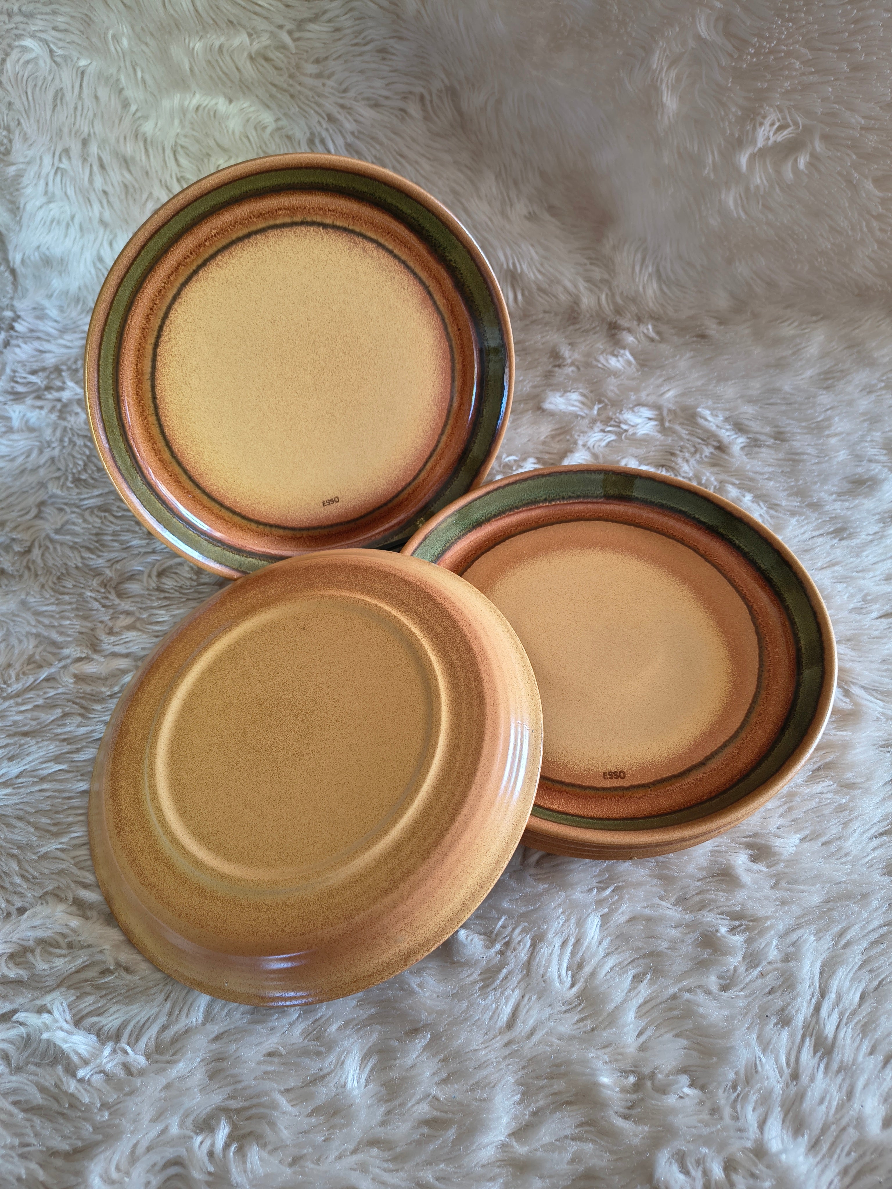 Lot de 6 assiettes plates vintage en grès Esso