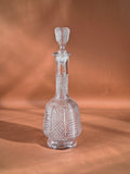 Carafe ancienne ouvragée motifs cannelures et diamants
