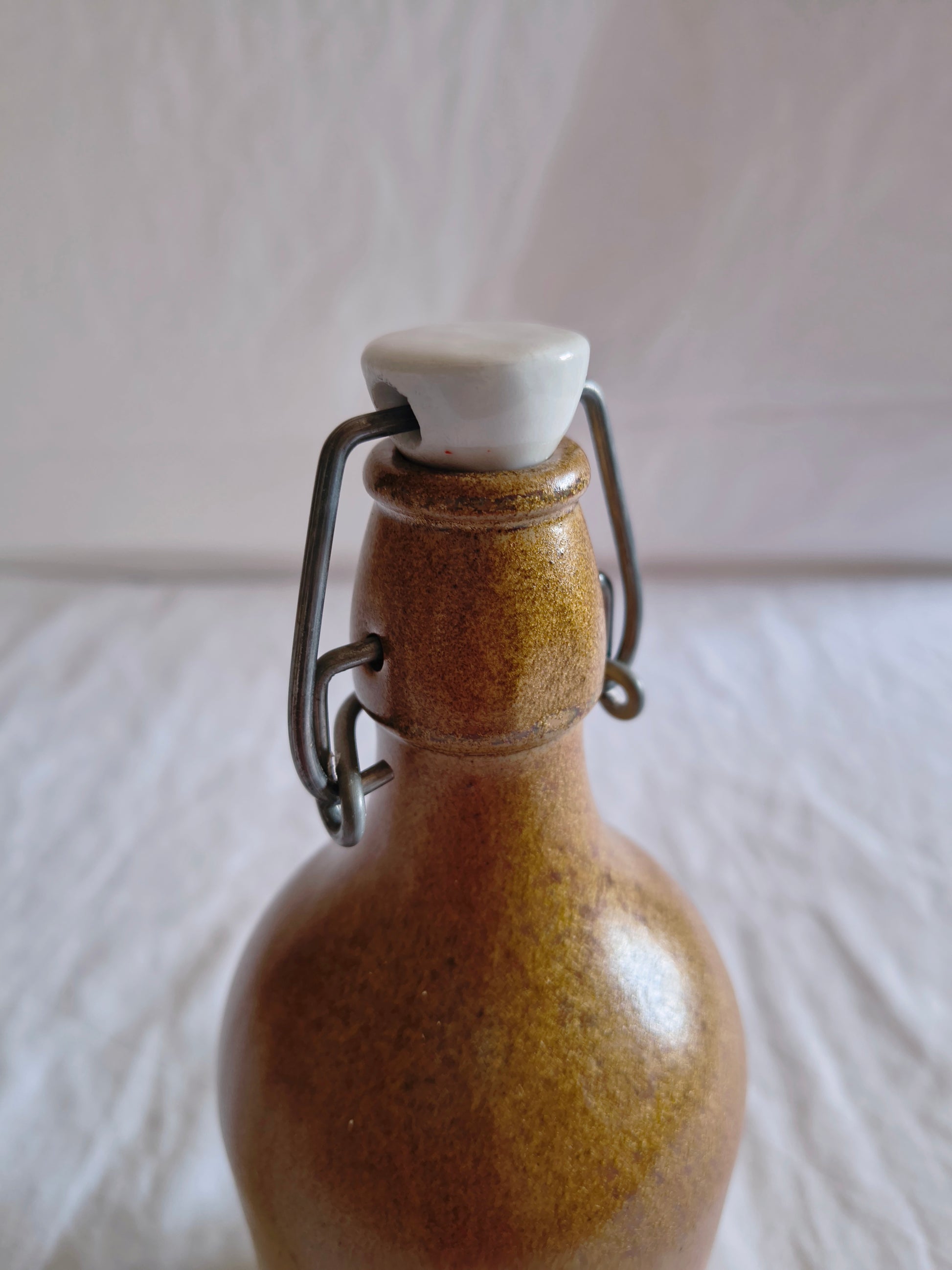 Bouteille en grès
