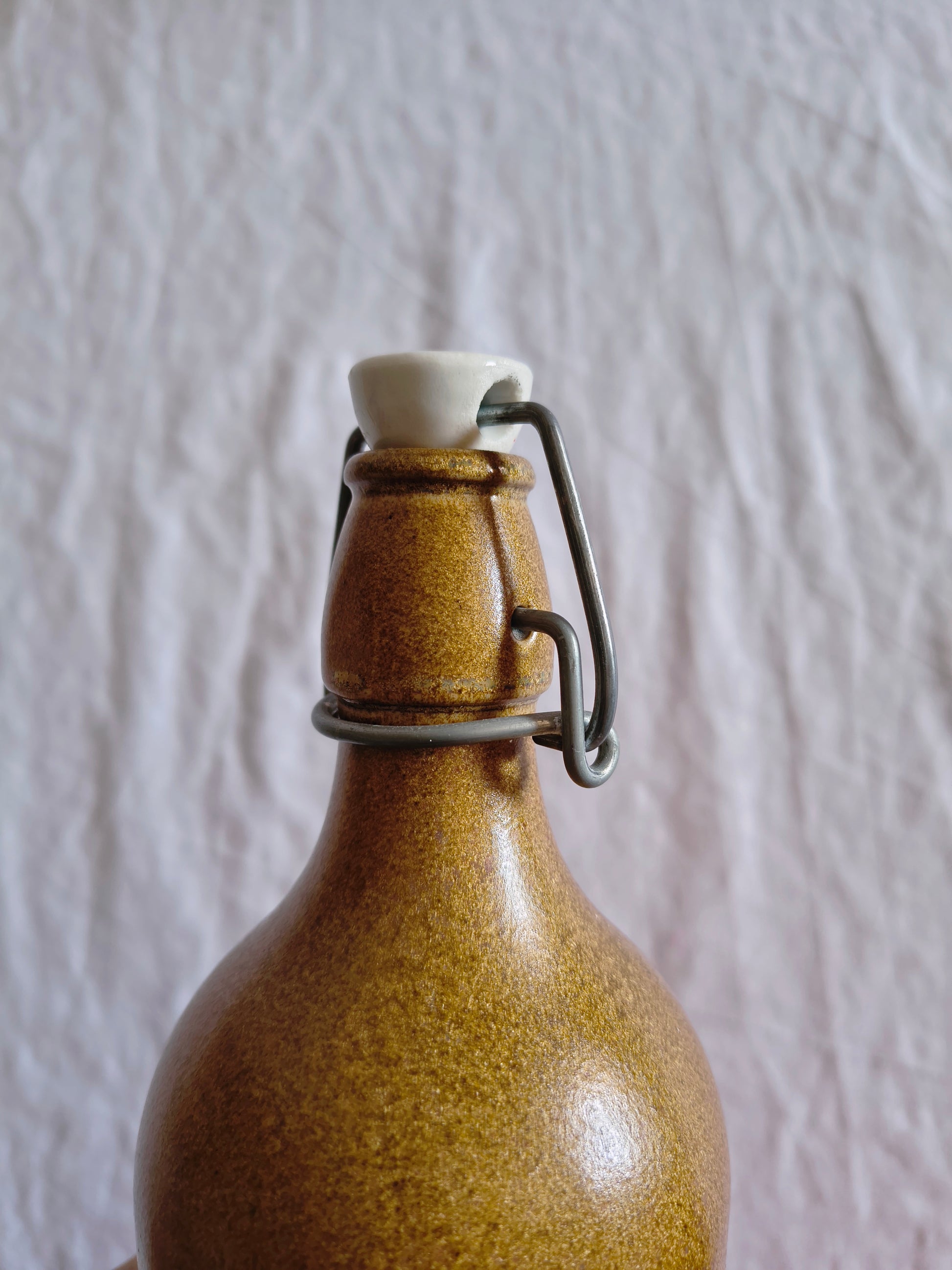 Bouteille en grès