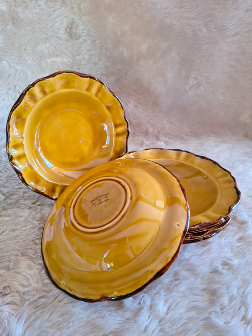 Assiettes à soupe provençales en faïence ocre superbe état