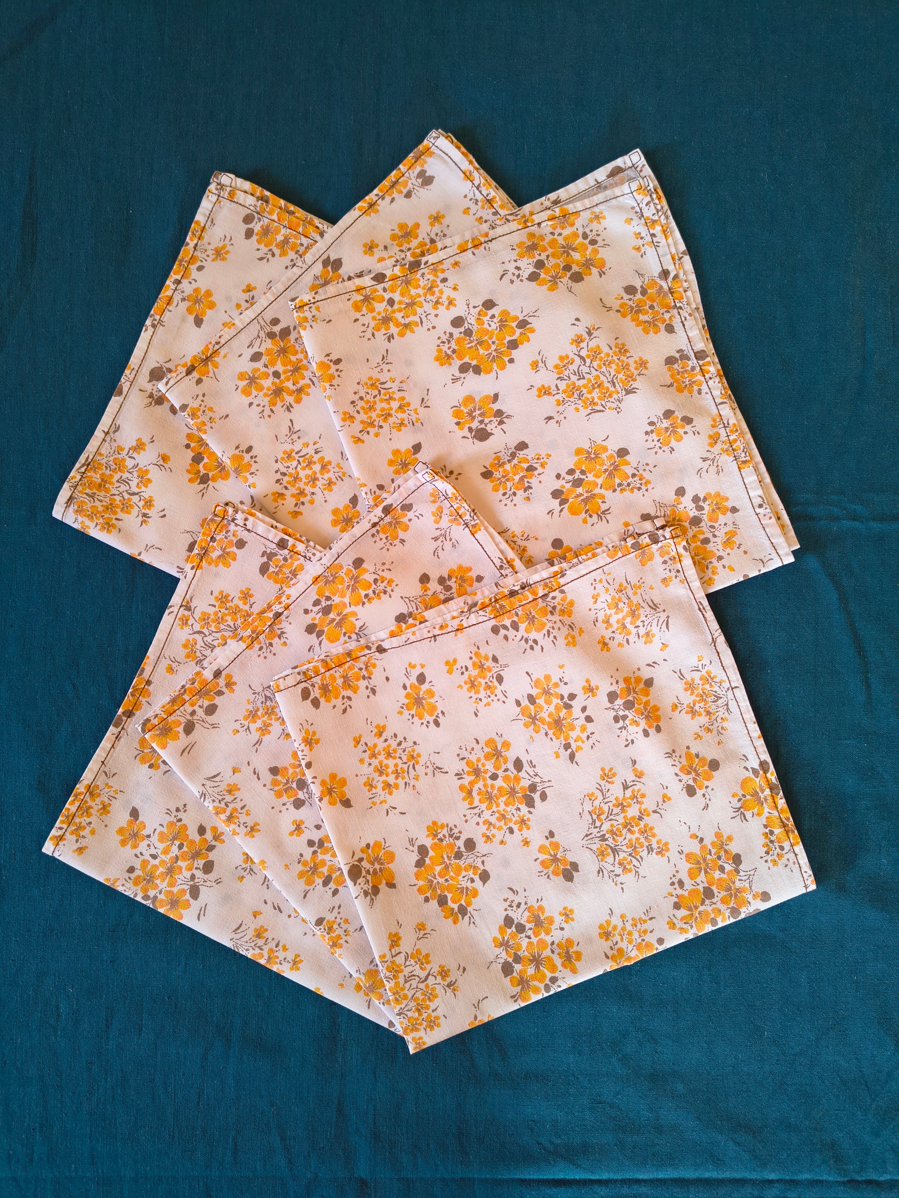 Serviettes de table vintage en coton petites fleurs orange