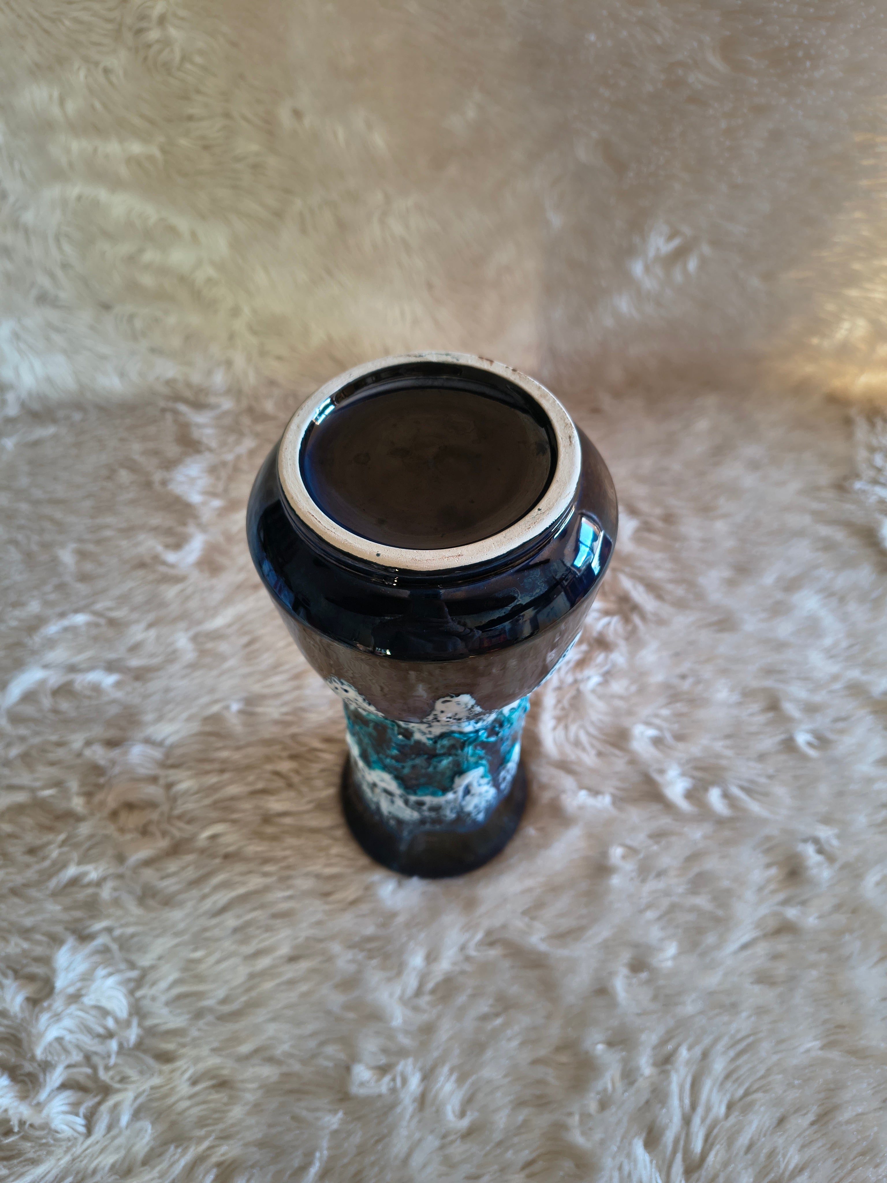 Grand vase bleu émail écume Fat Lava style Vallauris