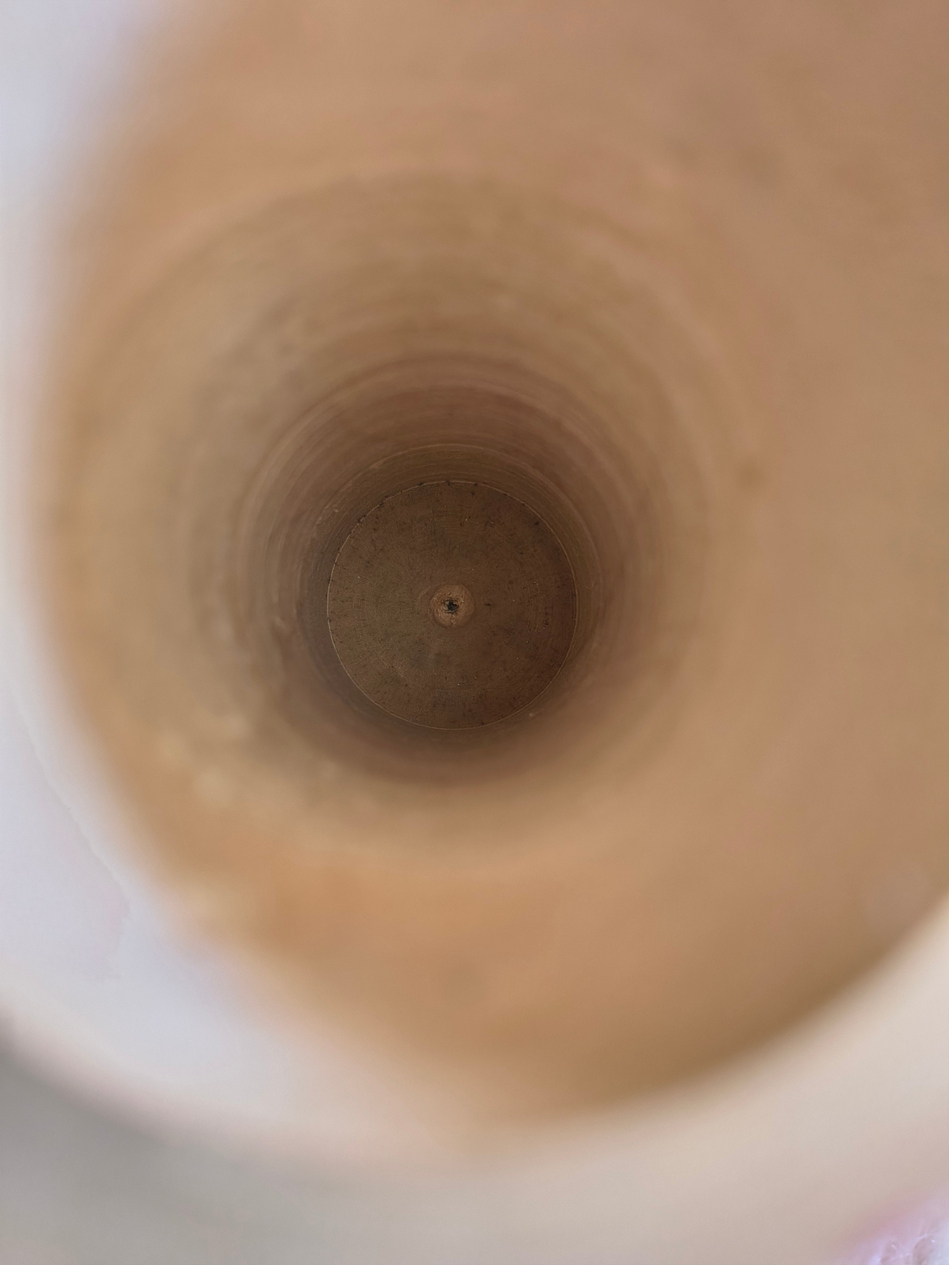 Petit vase vintage rustique en buis tourné
