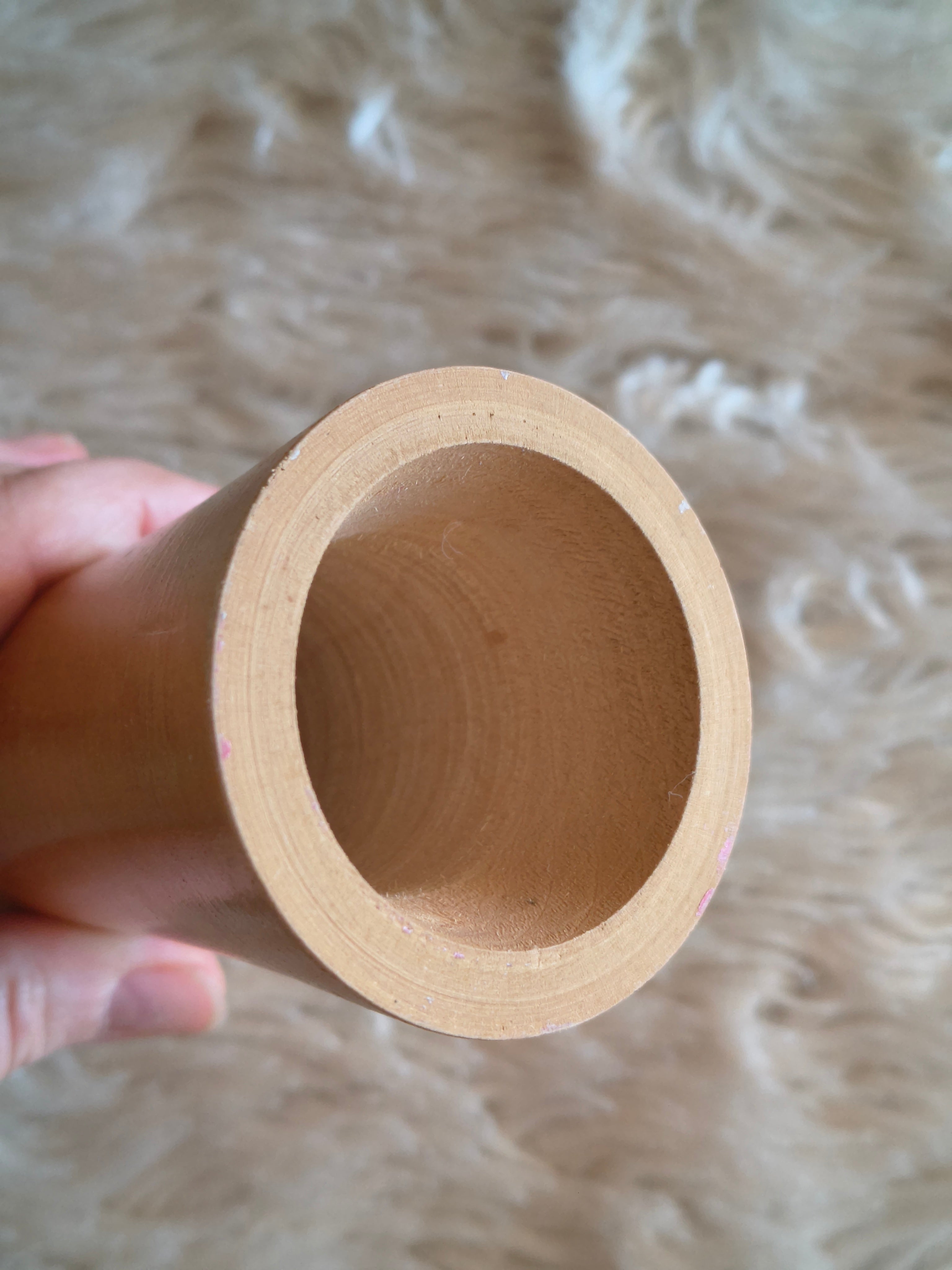Petit vase vintage rustique en buis tourné