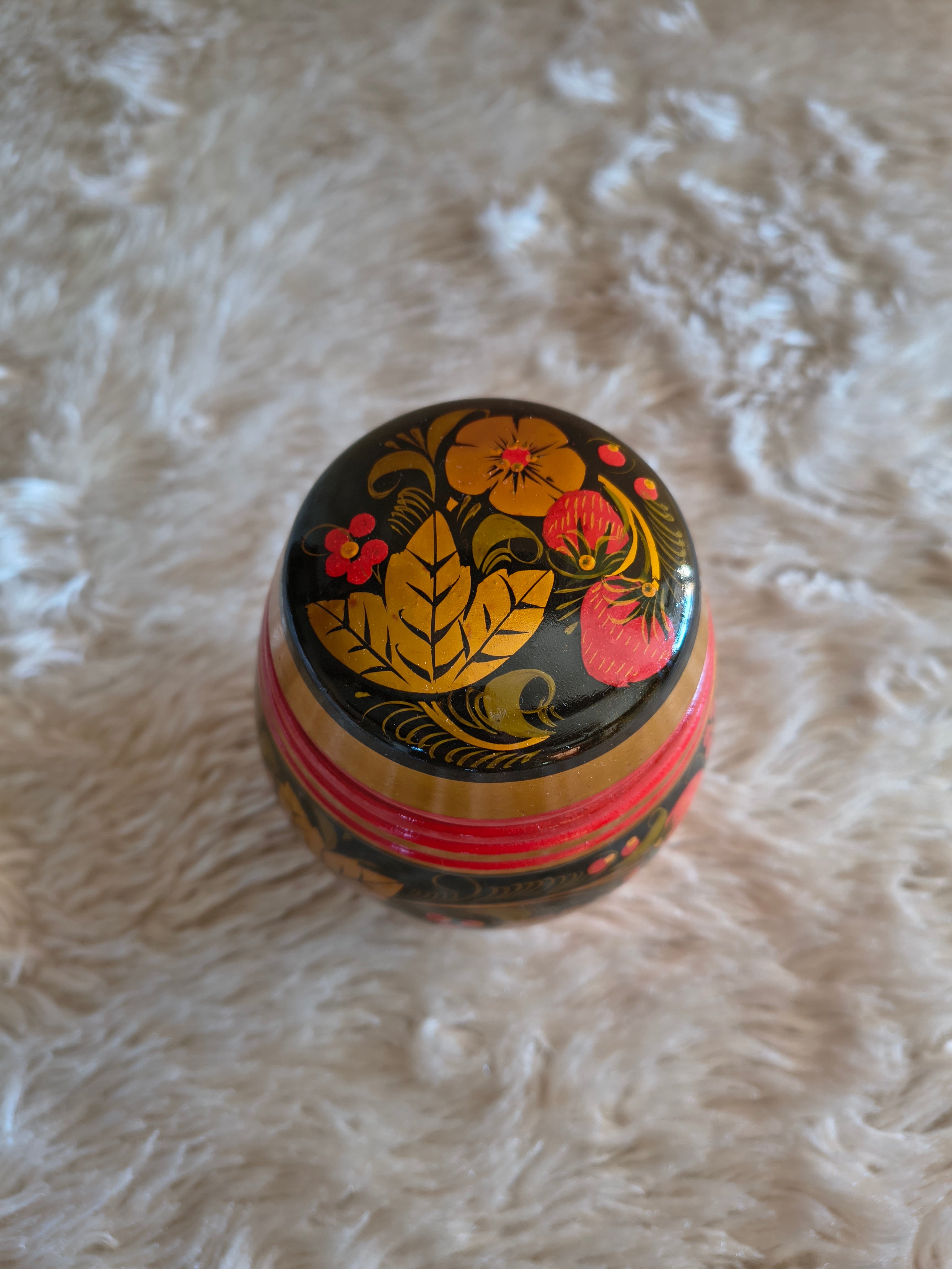 Boite laquée russe khokhloma rouge noir or fraises vintage URSS
