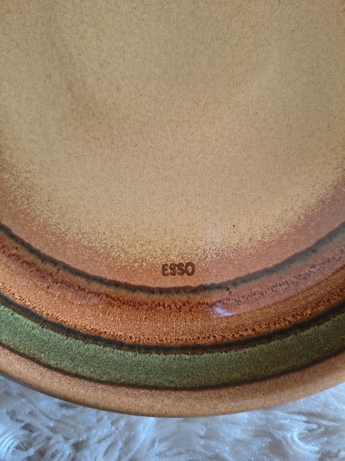Assiettes plates vintage en grès Esso
