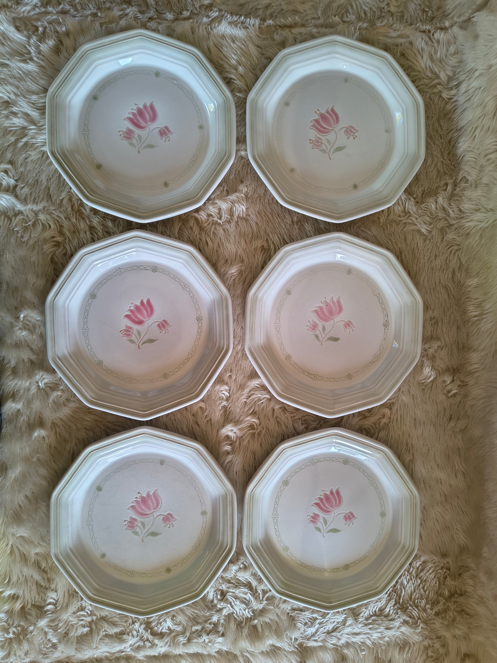 Assiettes décagonales Niderviller Pergola style romantique