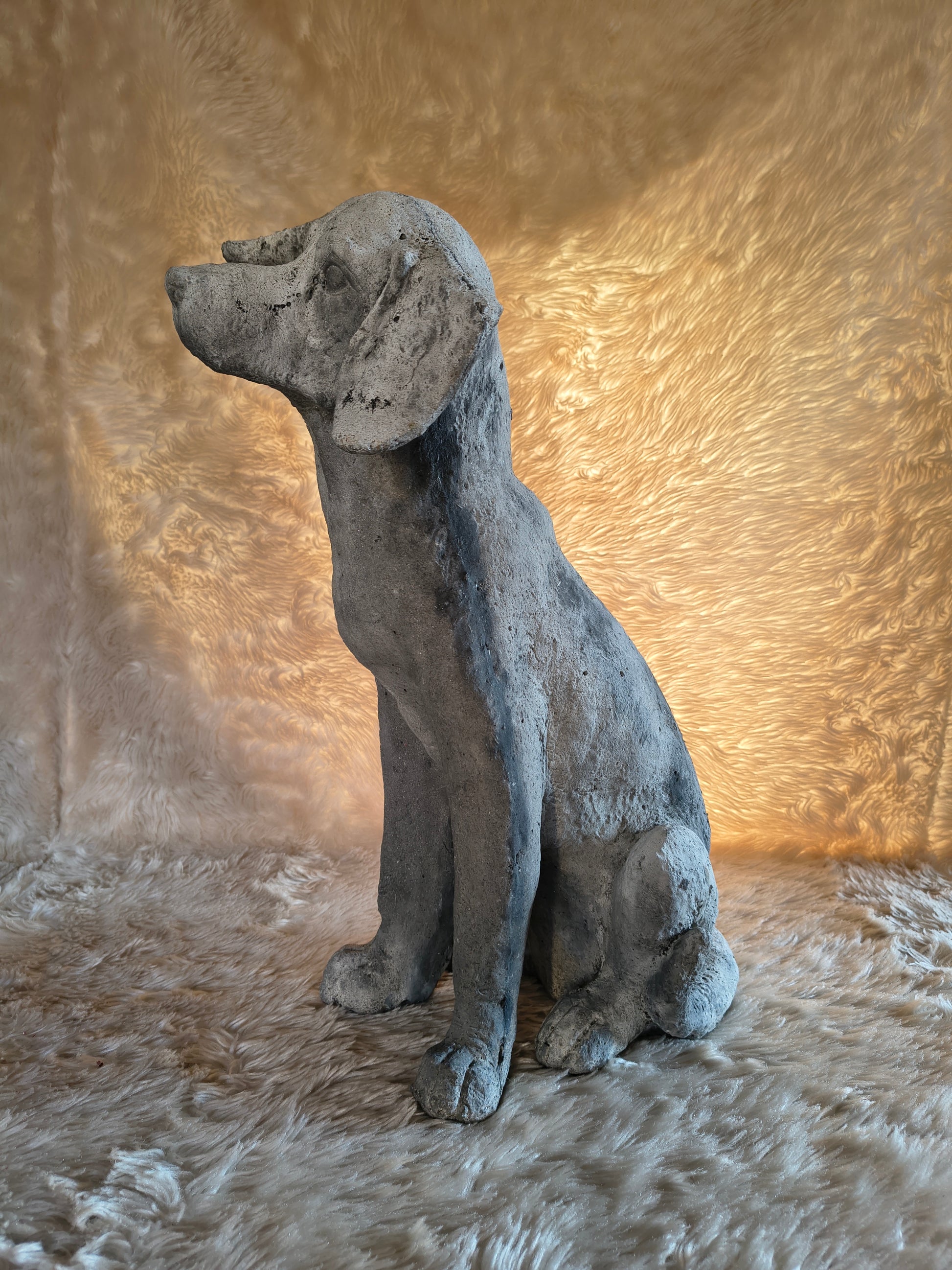 Statue de chien int/ext en pierre reconstituée