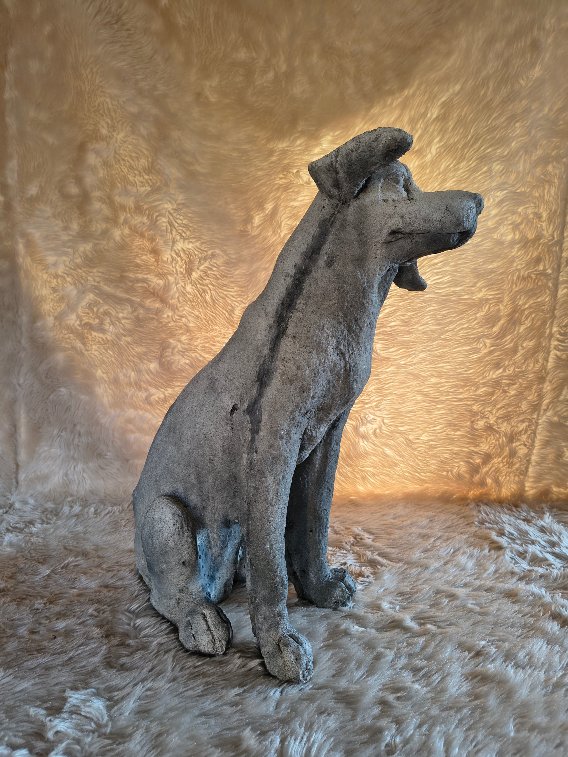 Statue de chien int/ext en pierre reconstituée