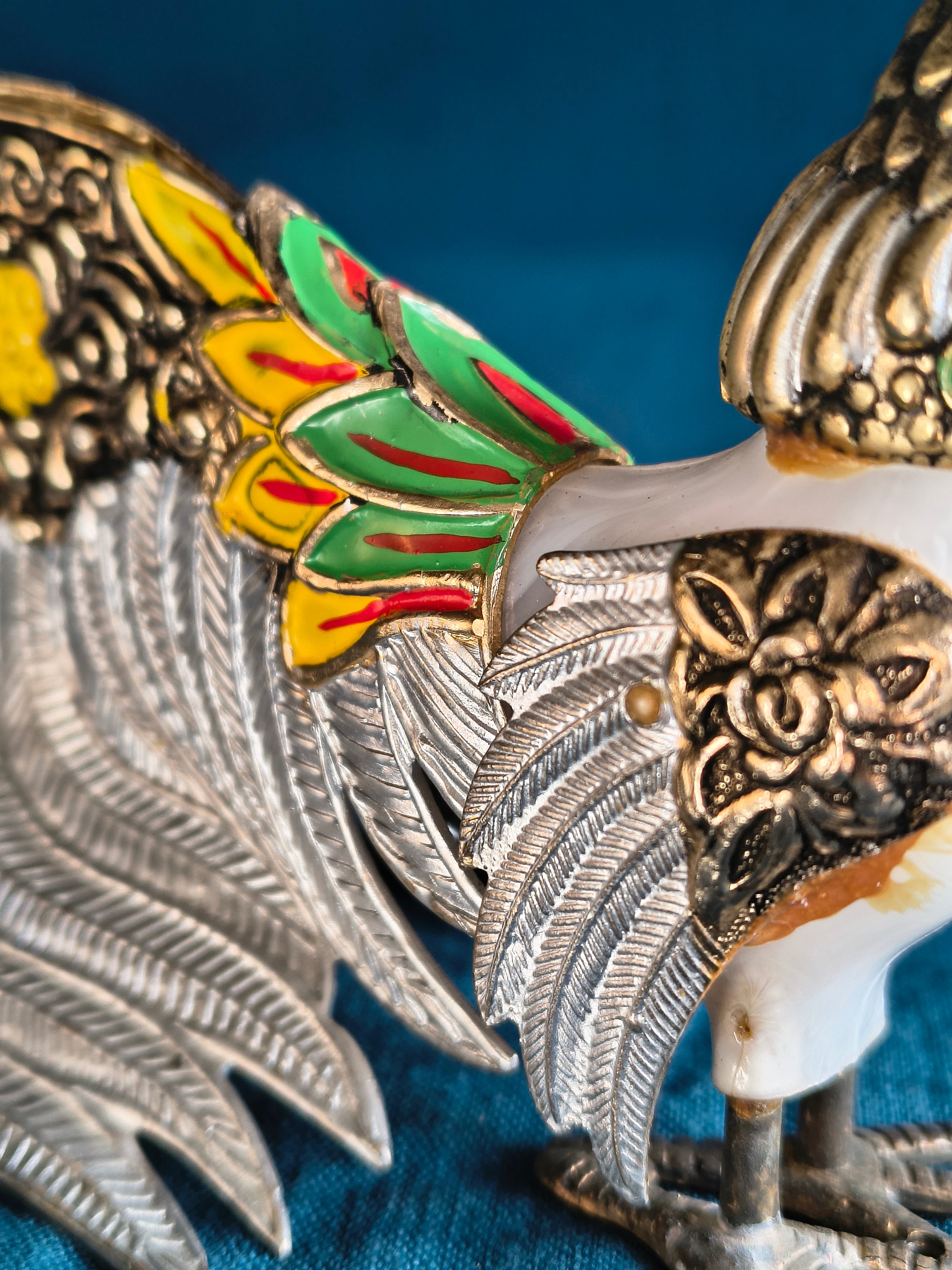 Figurine coq métal argenté et doré style asiatique kitsch