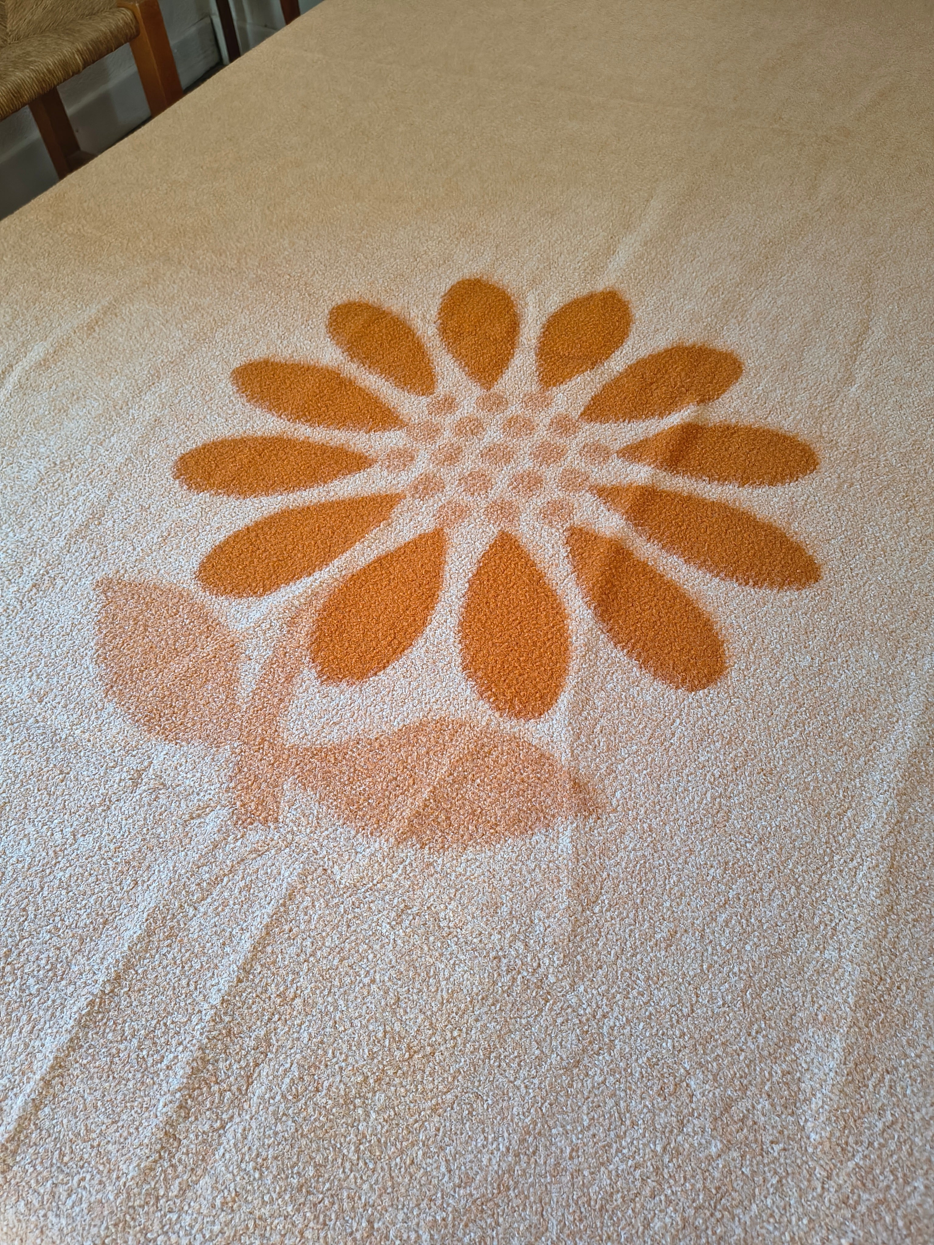 Couverture vintage 70's marguerite beige et marron