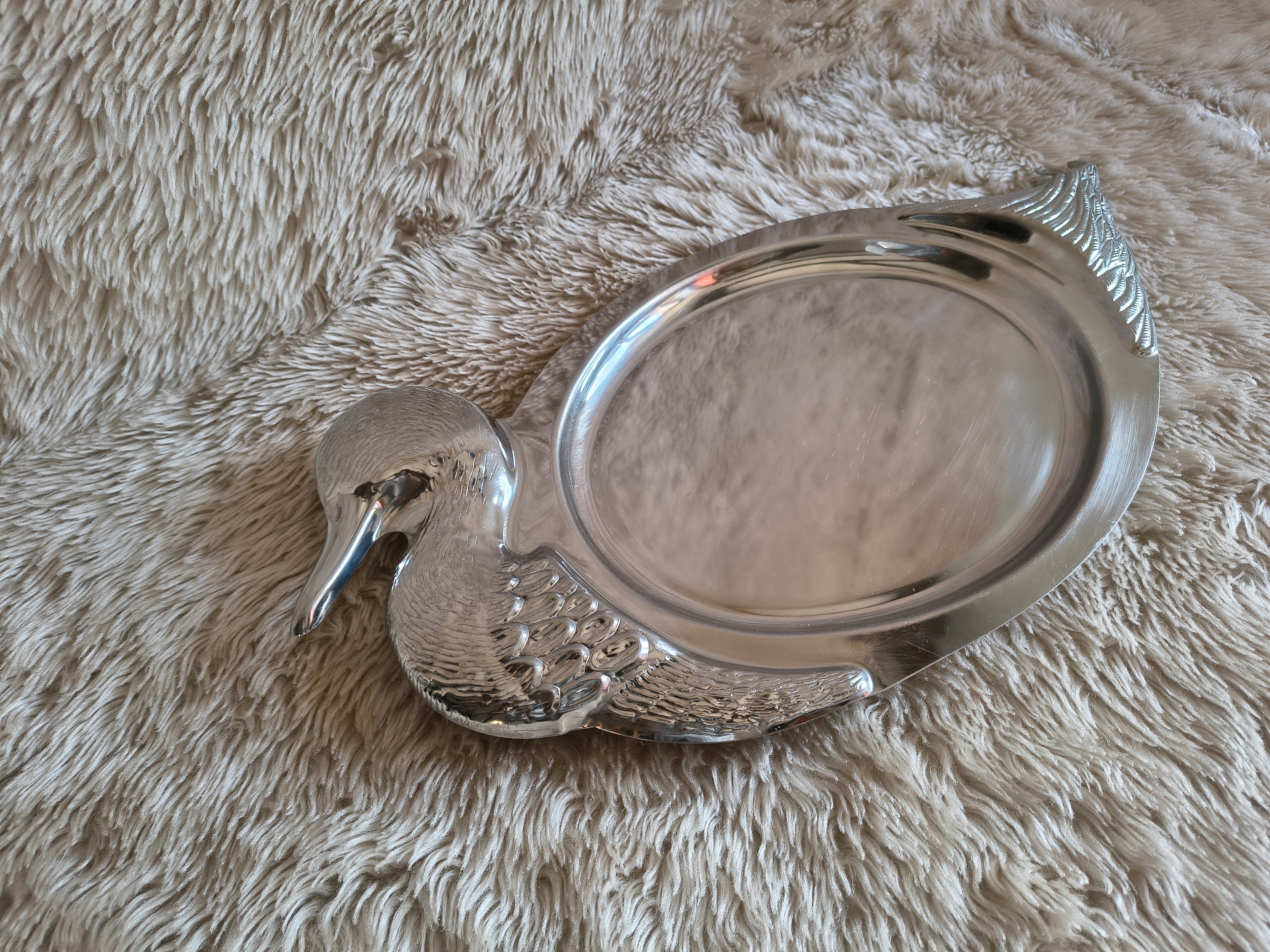 Plat de service kitsch en inox forme canard