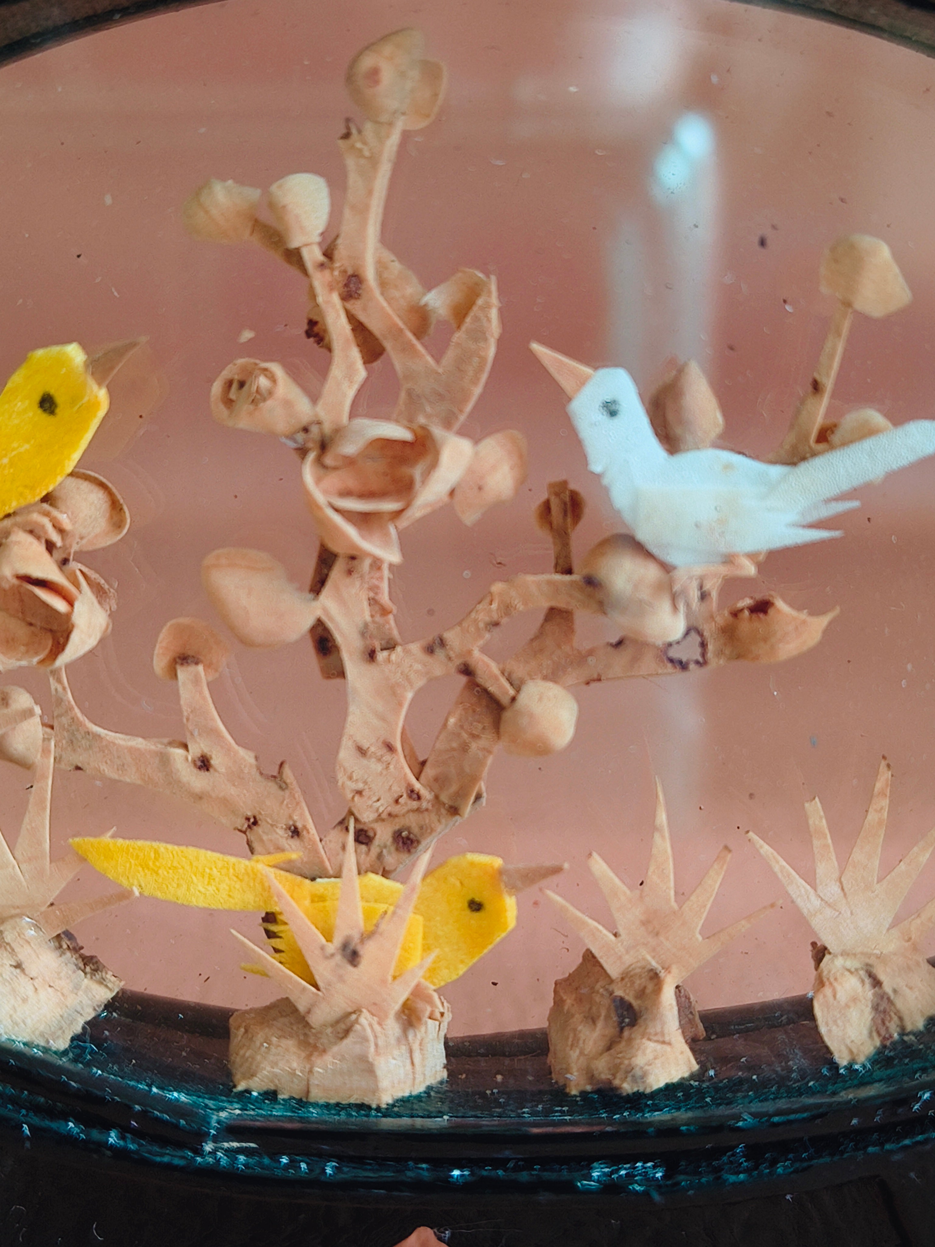 Mini diorama chinois vintage en liege et bois laqué noir branche avec oiseaux
