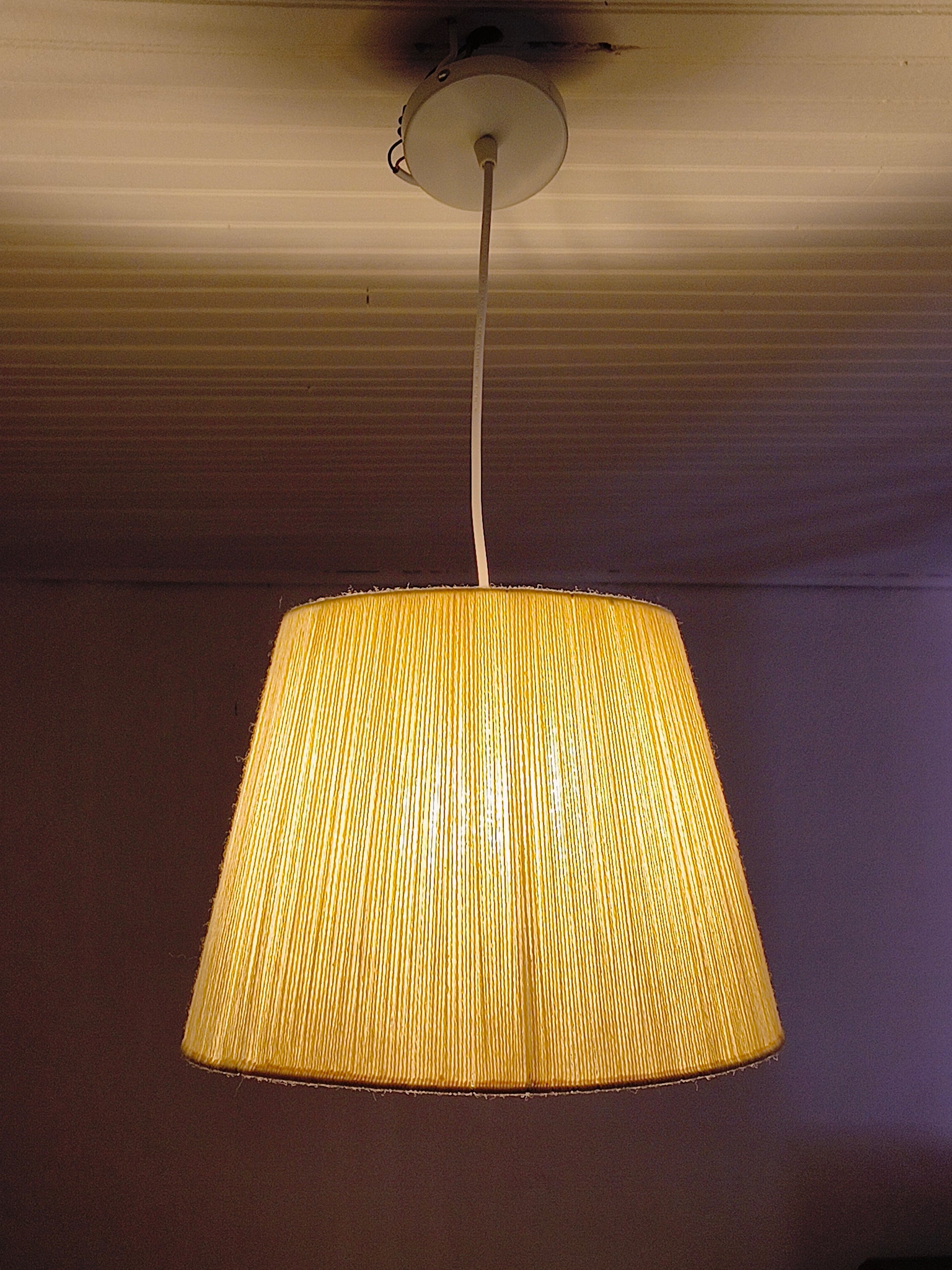 Suspension lumière douce et tamisée abat-jour en laine