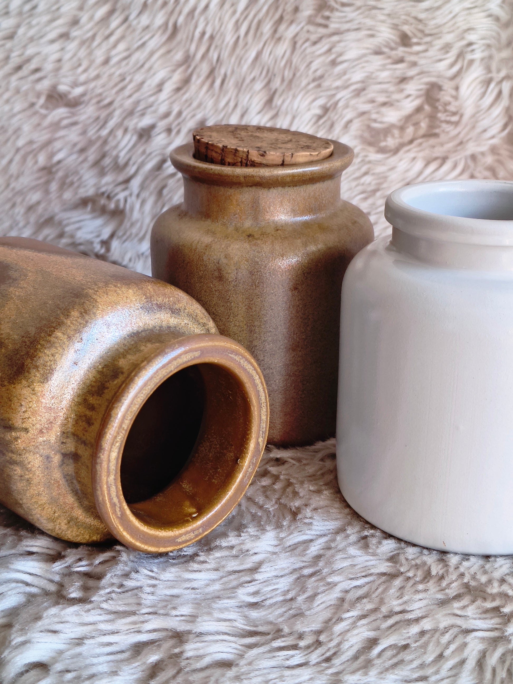 Pots à moutarde anciens en grès