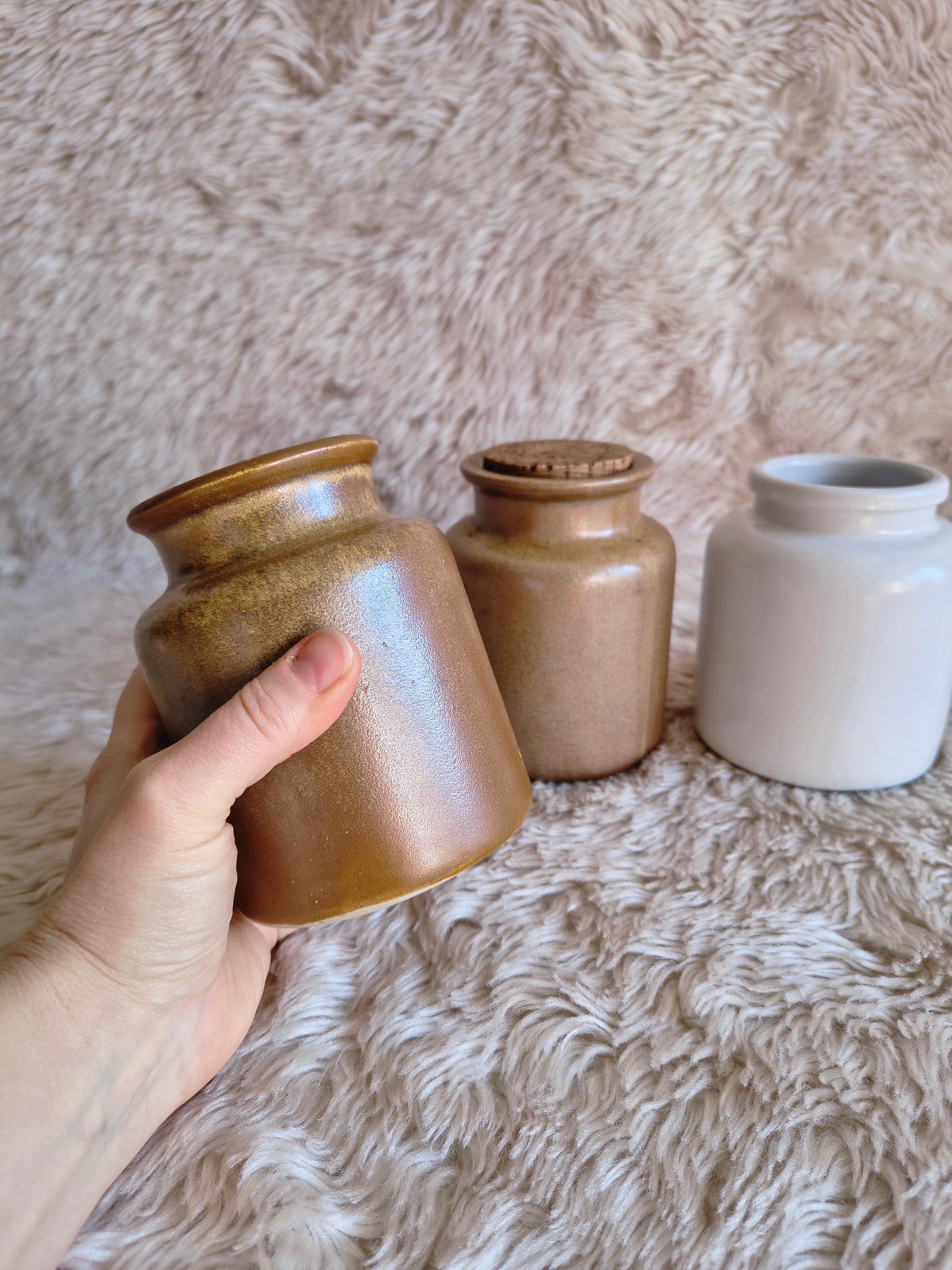 Pots à moutarde anciens en grès