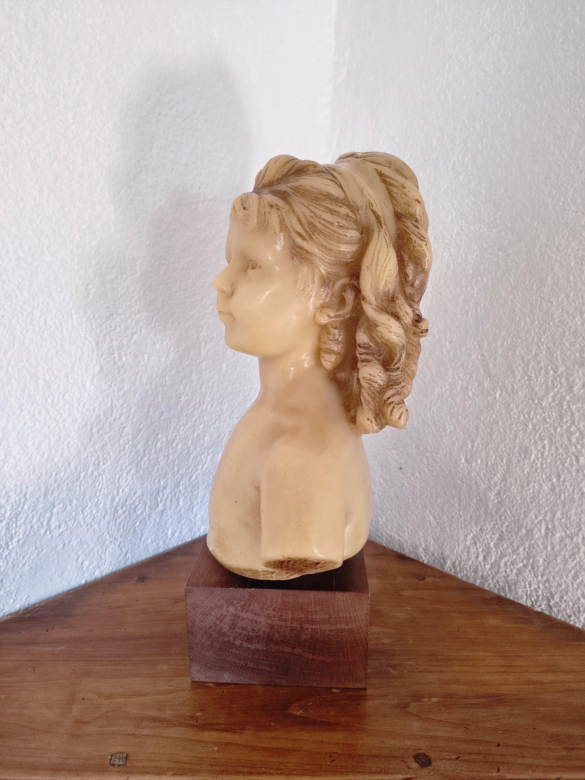 Statuette buste en cire de jeune fille d'après Houdon