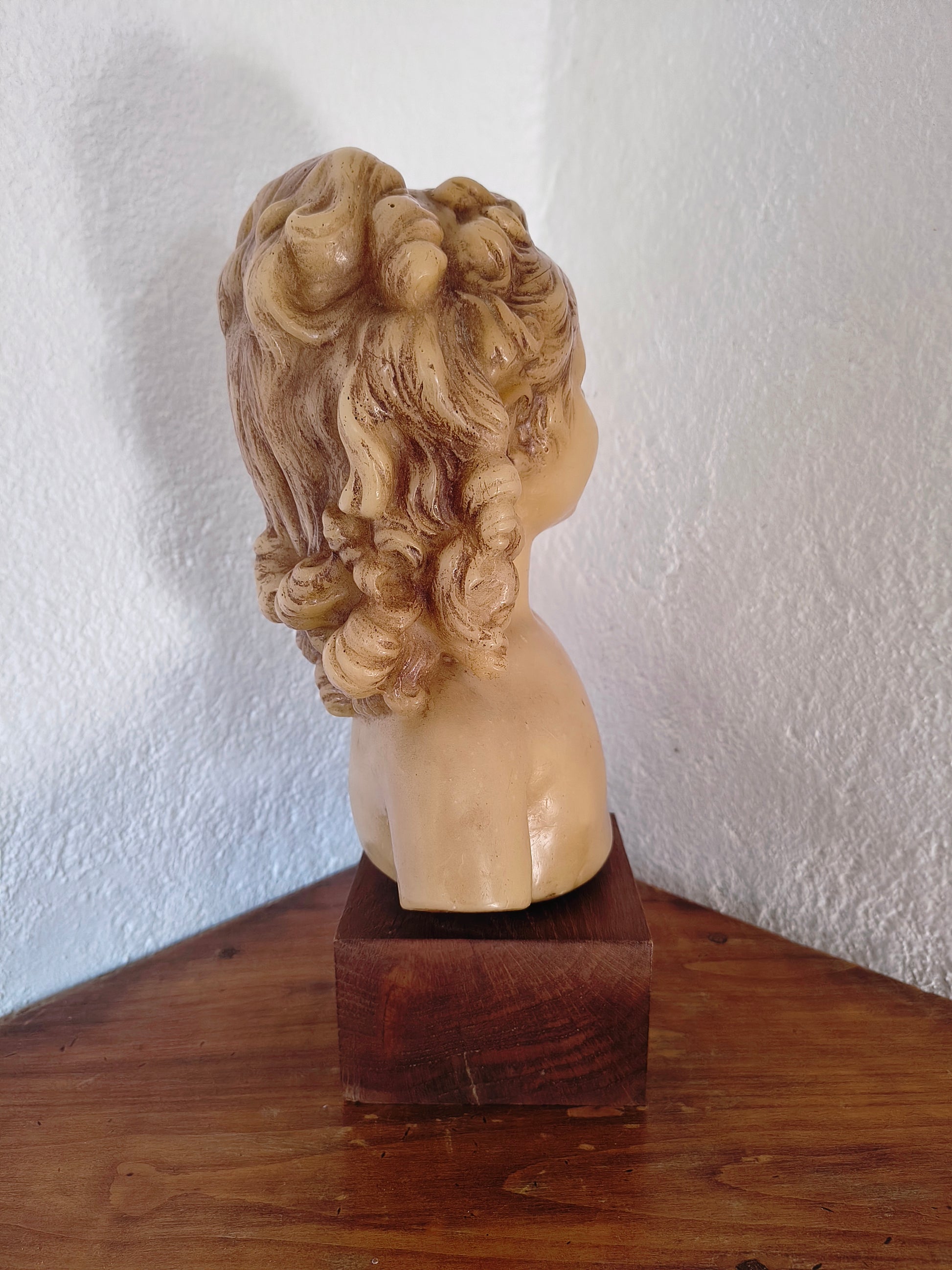 Statuette buste en cire de jeune fille d'après Houdon