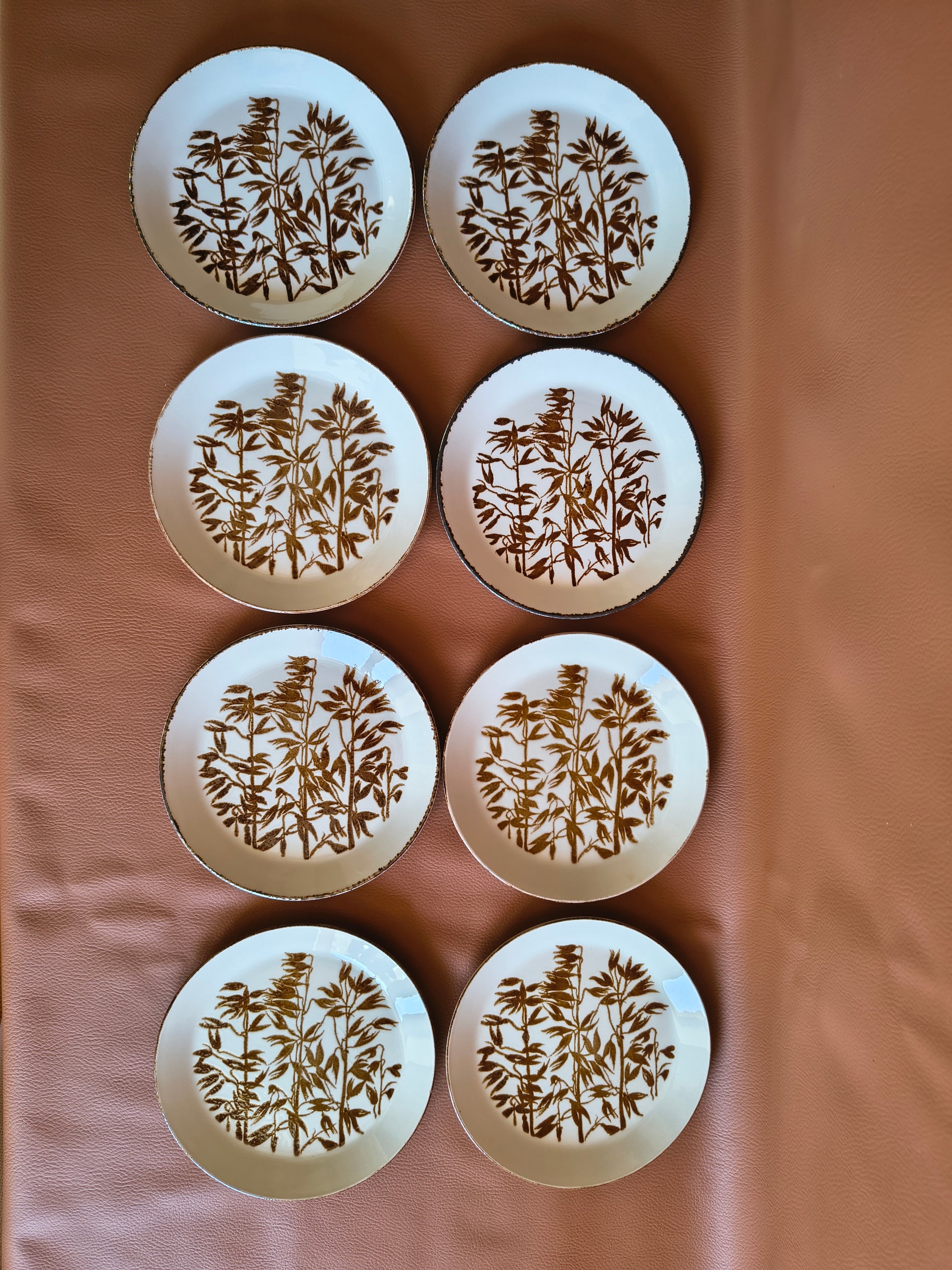 Assiettes à dessert en grès fin anglais Johnson Brothers modèle Wheat