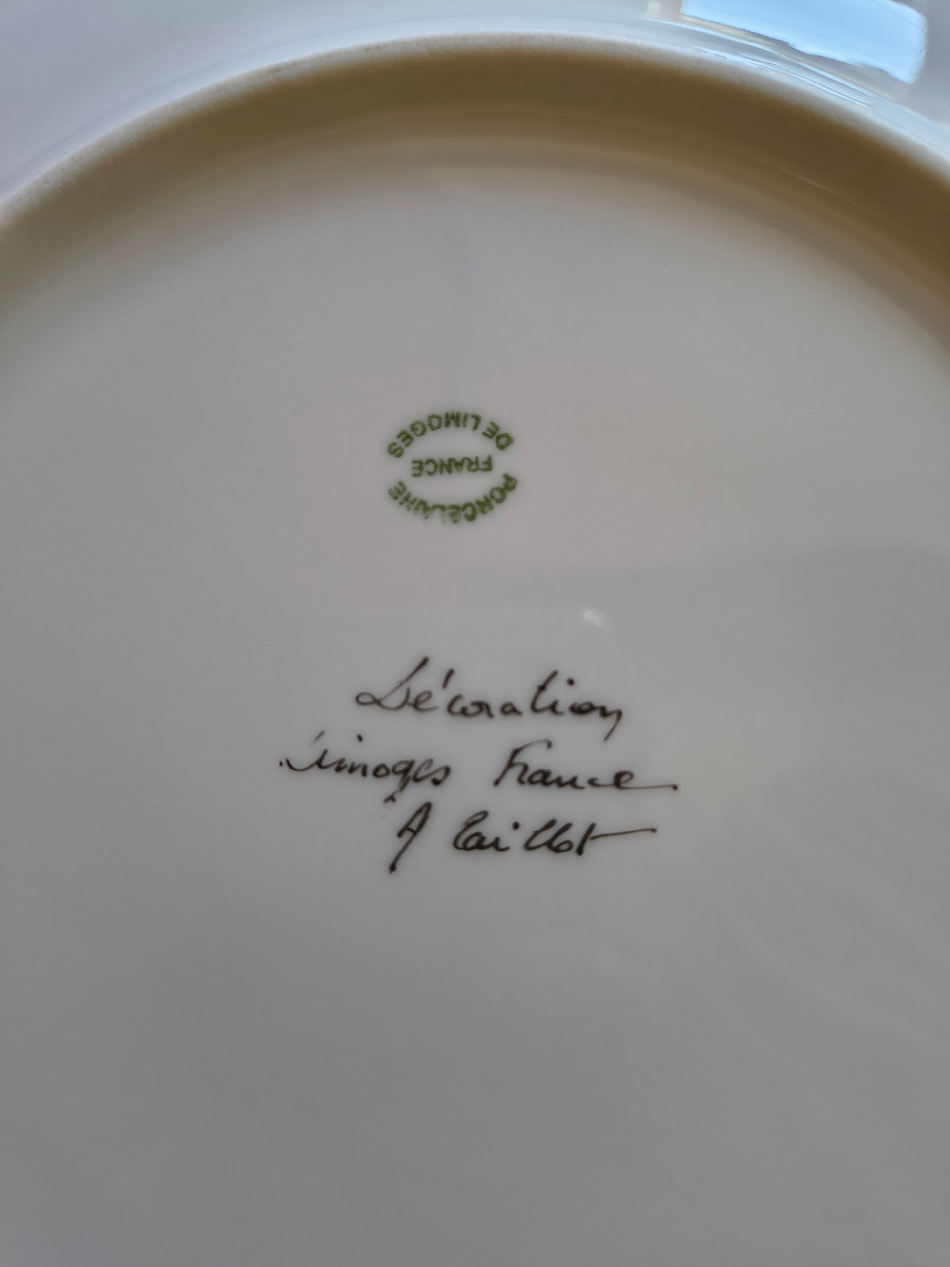Assiettes coeur en porcelaine de Limoges décor de roses