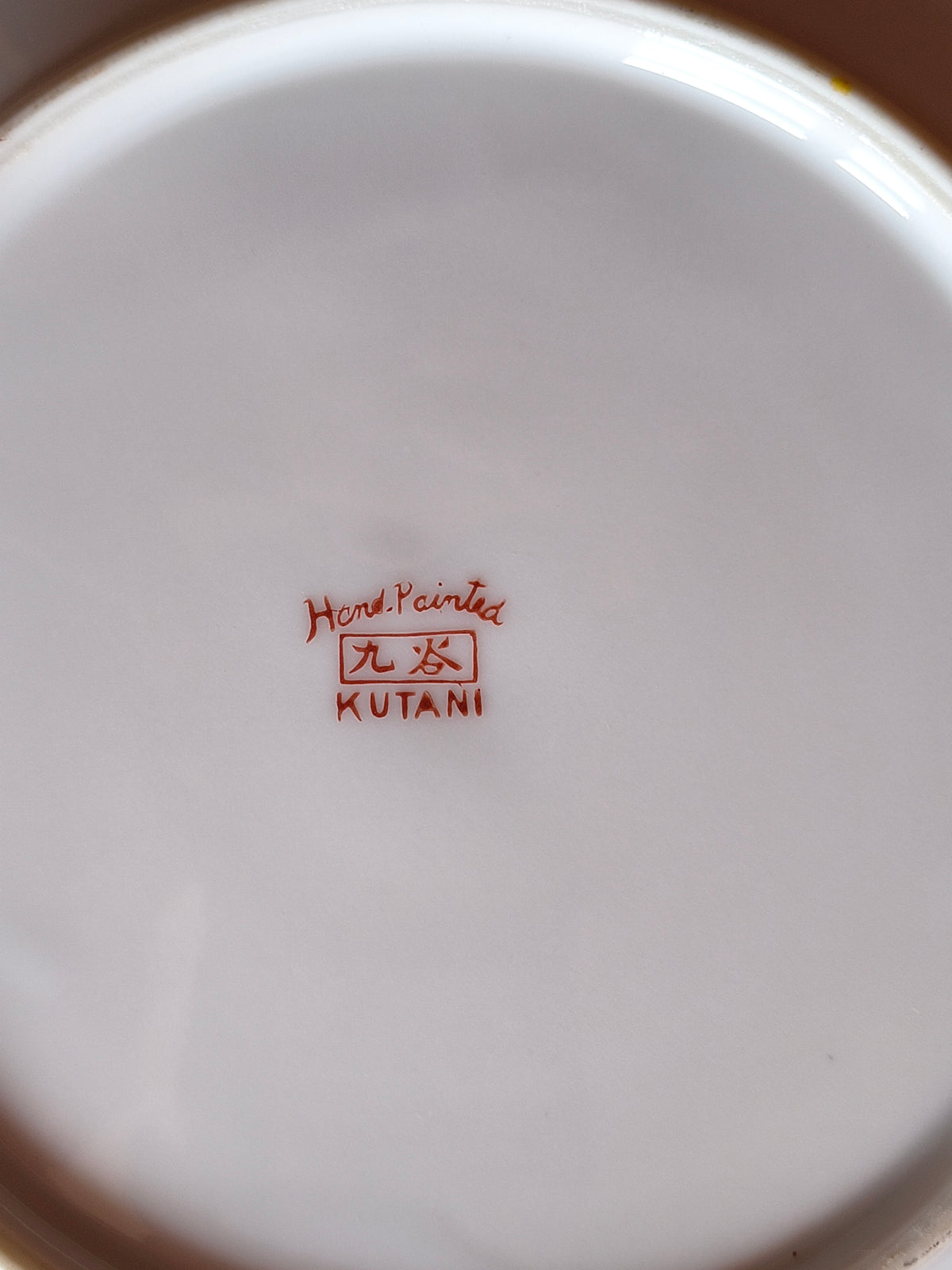 Assiettes en porcelaine japonaise Kutani décor paysage Mont Fuji